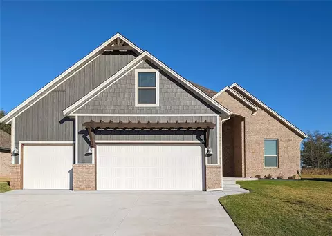 721 Siena Springs Dr, Norman, OK 73071