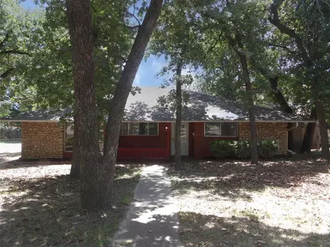 7400 NW 18th St, Bethany, OK 73008