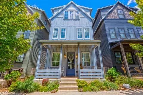 925 Pedalers Ln, Oklahoma City, OK 73108