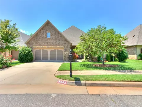 3443 Cheyenne Villa Cir, Edmond, OK 73013