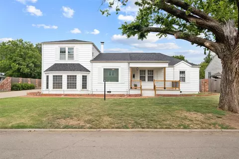 1029 S Hadden Ave, El Reno, OK 73036
