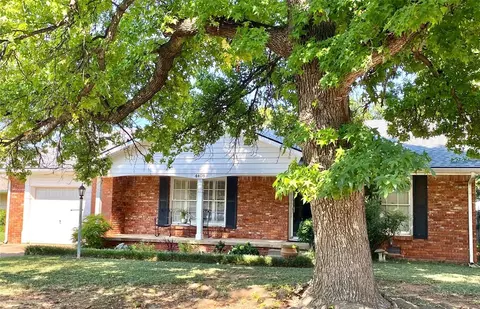 4408 N Barnes Ave, Oklahoma City, OK 73112