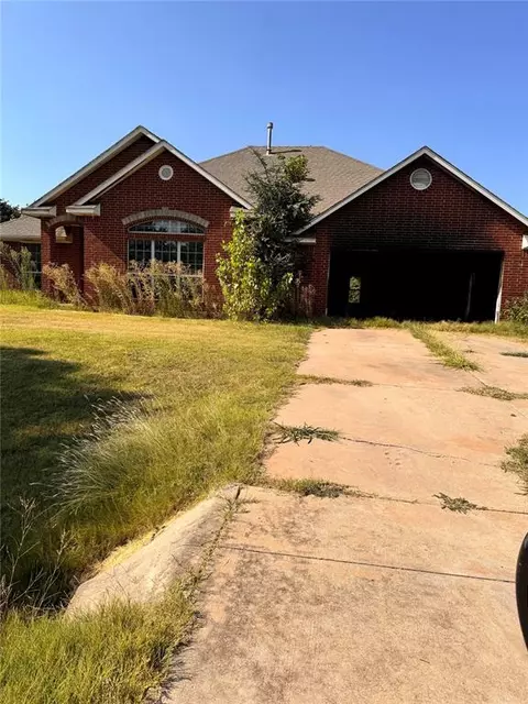 Undisclosed, Edmond, OK 73034