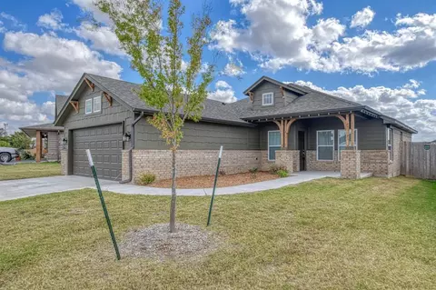 16133 Drywater Dr, Oklahoma City, OK 73170