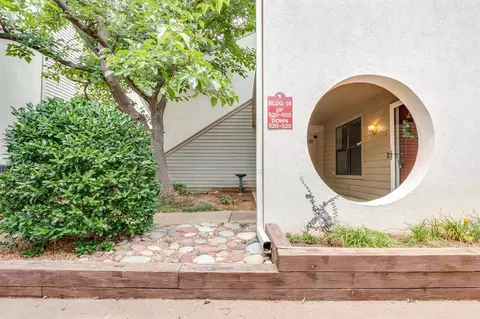 11140 Stratford Dr #520, Oklahoma City, OK 73120