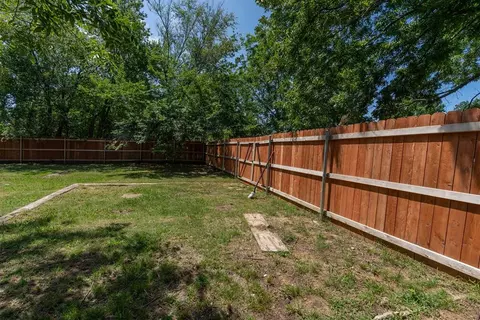 814 Ayars Ave, Prague, OK 74864 photo 9