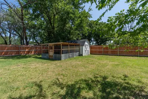 814 Ayars Ave, Prague, OK 74864 photo 10