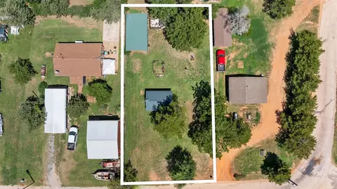 830 Na, Hinton, OK 73047