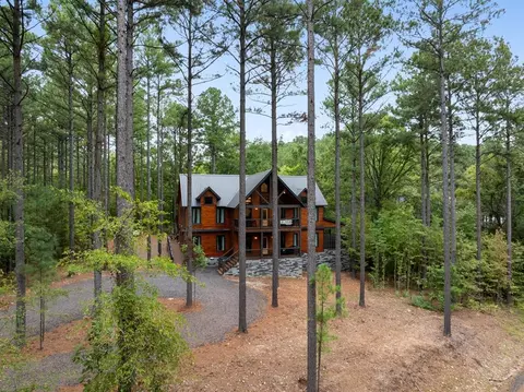 105 Western Pine Trl, Broken Bow, OK 74728