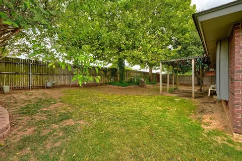 3404 Shadow St, Norman, OK 73071 photo 46