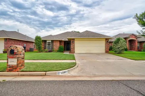 15912 Prairie Run Dr, Edmond, OK 73013