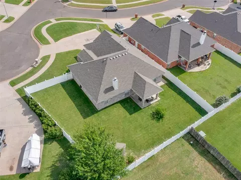 604 Dickens Ave, Yukon, OK 73099 photo 47