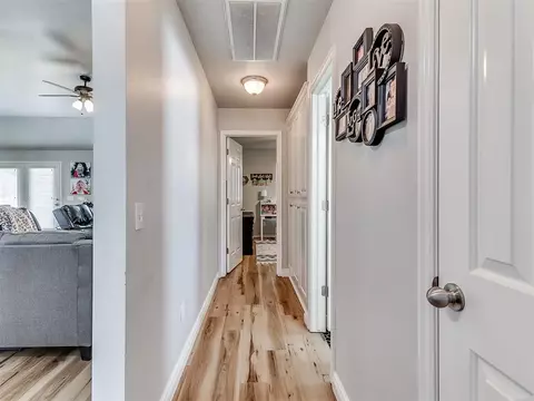 604 Dickens Ave, Yukon, OK 73099 photo 31