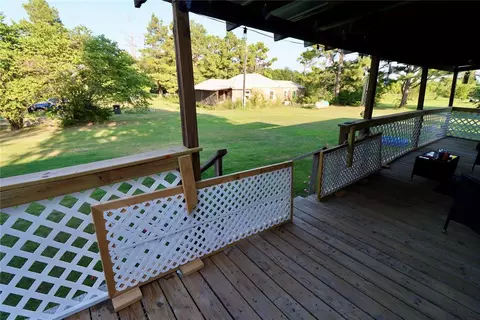 330929 E Lynne Ln, Harrah, OK 73045 photo 2