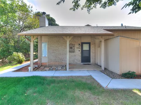 9789 Hefner Village Blvd, Oklahoma City, OK 73162