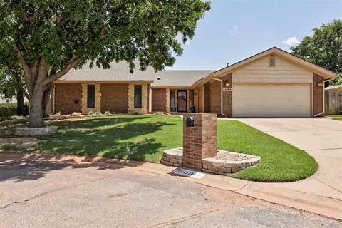 12104 Pepper Tree Pl, Oklahoma City, OK 73120