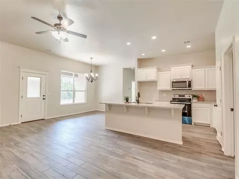 104864 S Pimlico Pass, Mcloud, OK 74851 photo 5