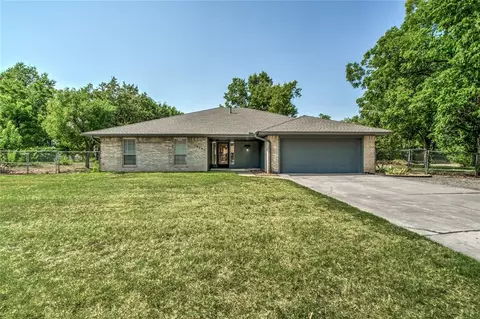10105 Devore Dr, Oklahoma City, OK 73162