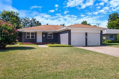 8200 NW 27th St, Bethany, OK 73008