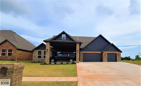 9308 SW 35th St, Oklahoma City, OK 73179