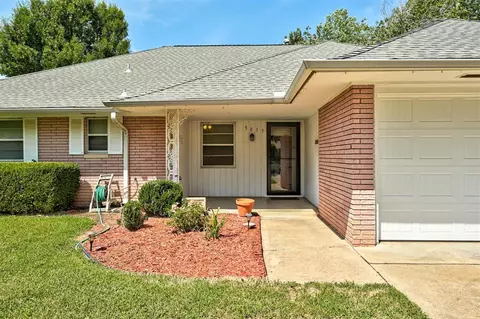 5015 N Vermont Ave, Oklahoma City, OK 73112