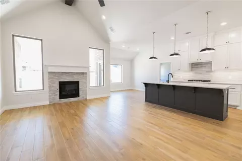 16004 Blue Stem Ter, Edmond, OK 73013