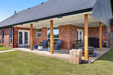 315 N Mustang Rd, Tuttle, OK 73089 photo 28
