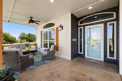 315 N Mustang Rd, Tuttle, OK 73089 photo 5