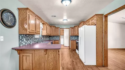106 Amber Ln, Davis, OK 73030 photo 9