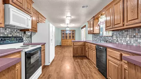 106 Amber Ln, Davis, OK 73030 photo 12