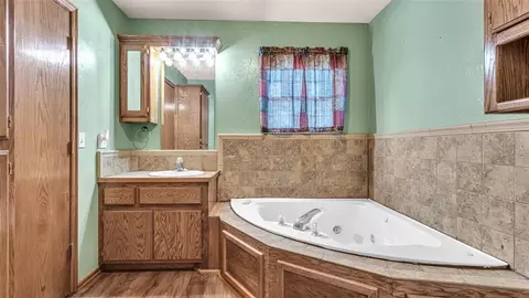106 Amber Ln, Davis, OK 73030 photo 20