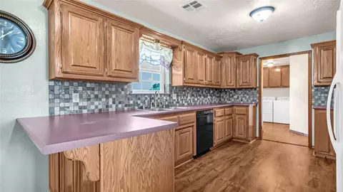 106 Amber Ln, Davis, OK 73030 photo 10