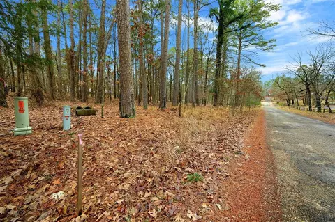 285 Halibut Bay Rd, Broken Bow, OK 74728