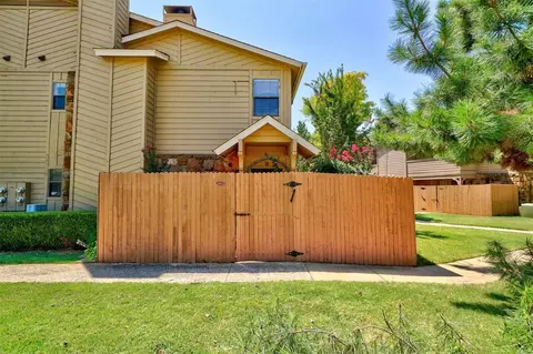 14309 N Pennsylvania Ave #9D, Oklahoma City, OK 73134