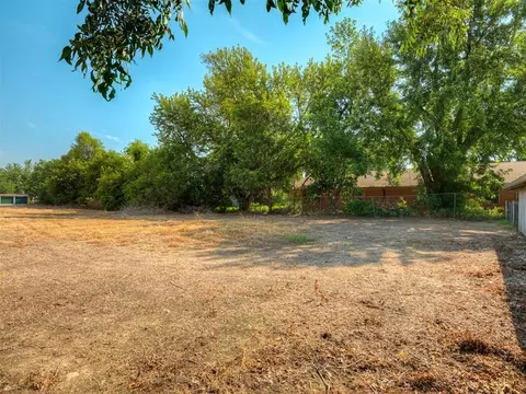 204 E Sanderson St, Crescent, OK 73028 photo 33