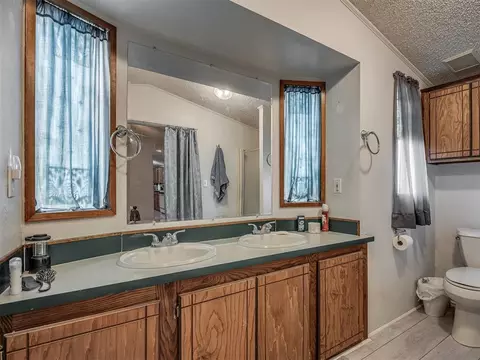 204 E Sanderson St, Crescent, OK 73028 photo 21