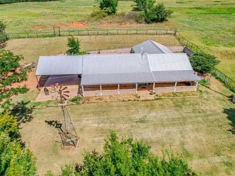 4501 S Methodist Rd, Hinton, OK 73047 photo 40