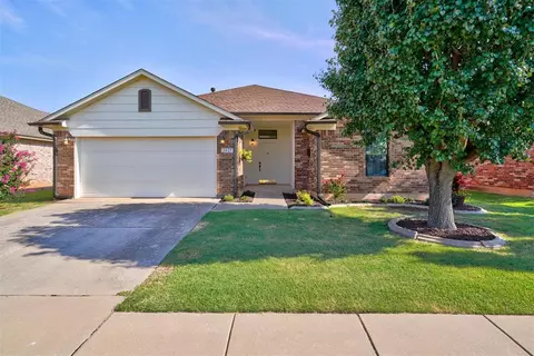 2417 NW 164th Ter, Edmond, OK 73013