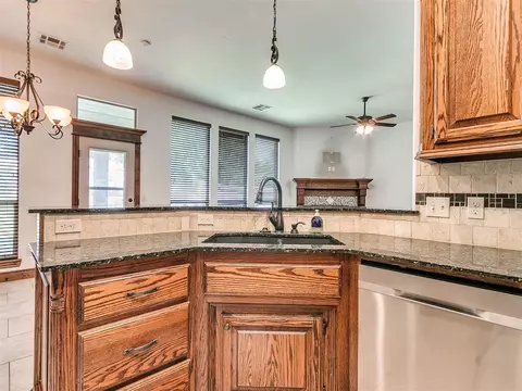 3613 Rita Rd, Moore, OK 73160 photo 9