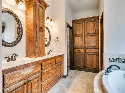 3613 Rita Rd, Moore, OK 73160 photo 14