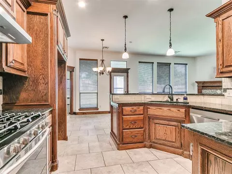 3613 Rita Rd, Moore, OK 73160 photo 4