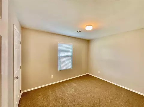 1775 Bartlett Dr, Newcastle, OK 73065 photo 8
