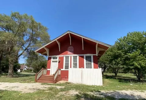 101 E Main St, Nardin, OK 74646 photo 4