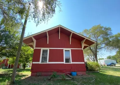 101 E Main St, Nardin, OK 74646 photo 3