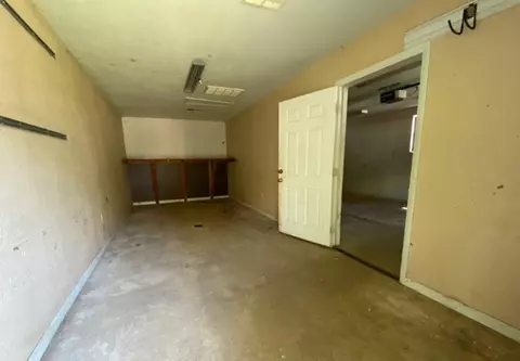 101 E Main St, Nardin, OK 74646 photo 7