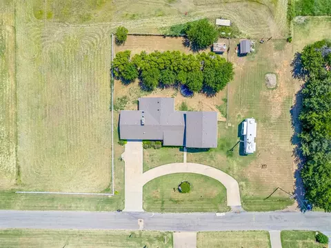 700 E 10th St, Cherokee, OK 73728 photo 49