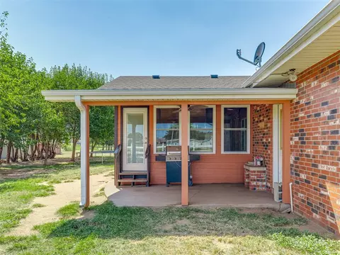 700 E 10th St, Cherokee, OK 73728 photo 43
