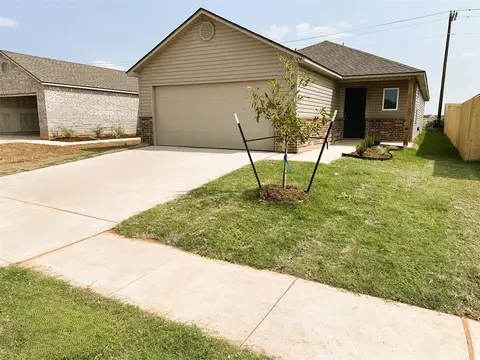 9456 NW 115th St, Yukon, OK 73099