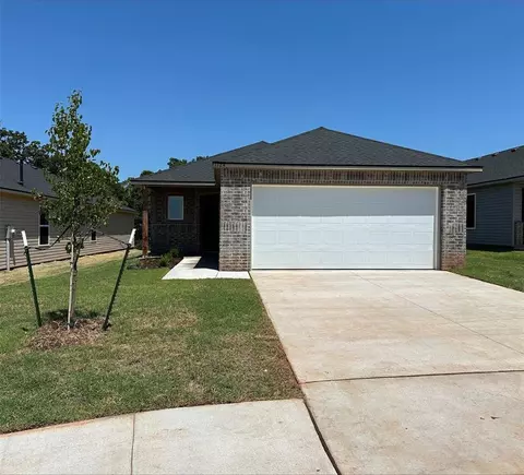 1124 Foal Dr, Guthrie, OK 73044