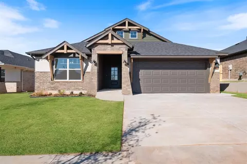3737 NW 176th St, Edmond, OK 73012